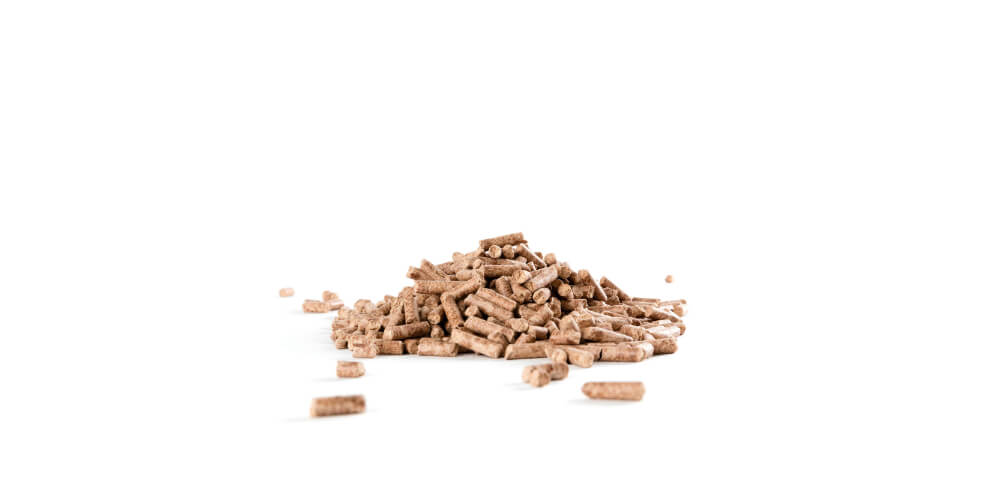 Making wood pellets from sawdust